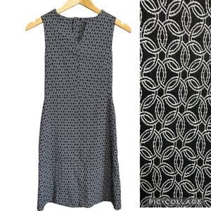 Margaret M Black White Geometric Floral Printed Sheath Dress Size XS